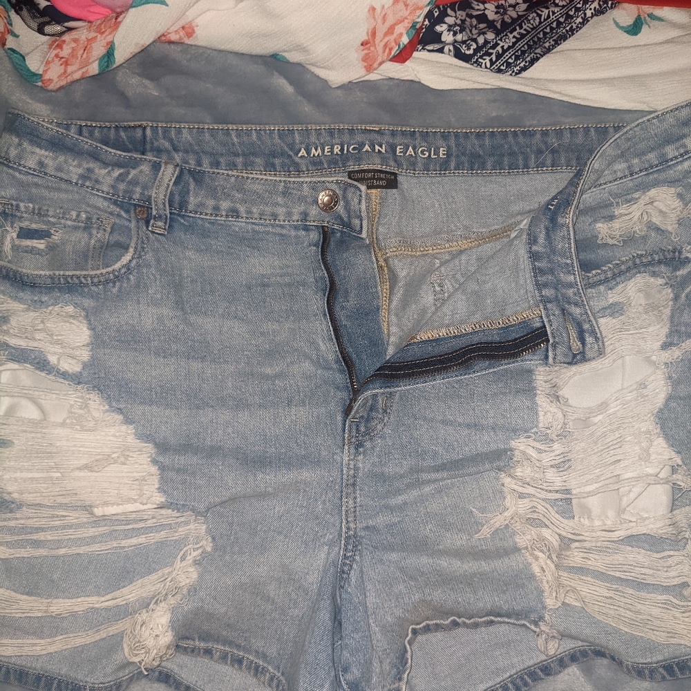 AE shorts